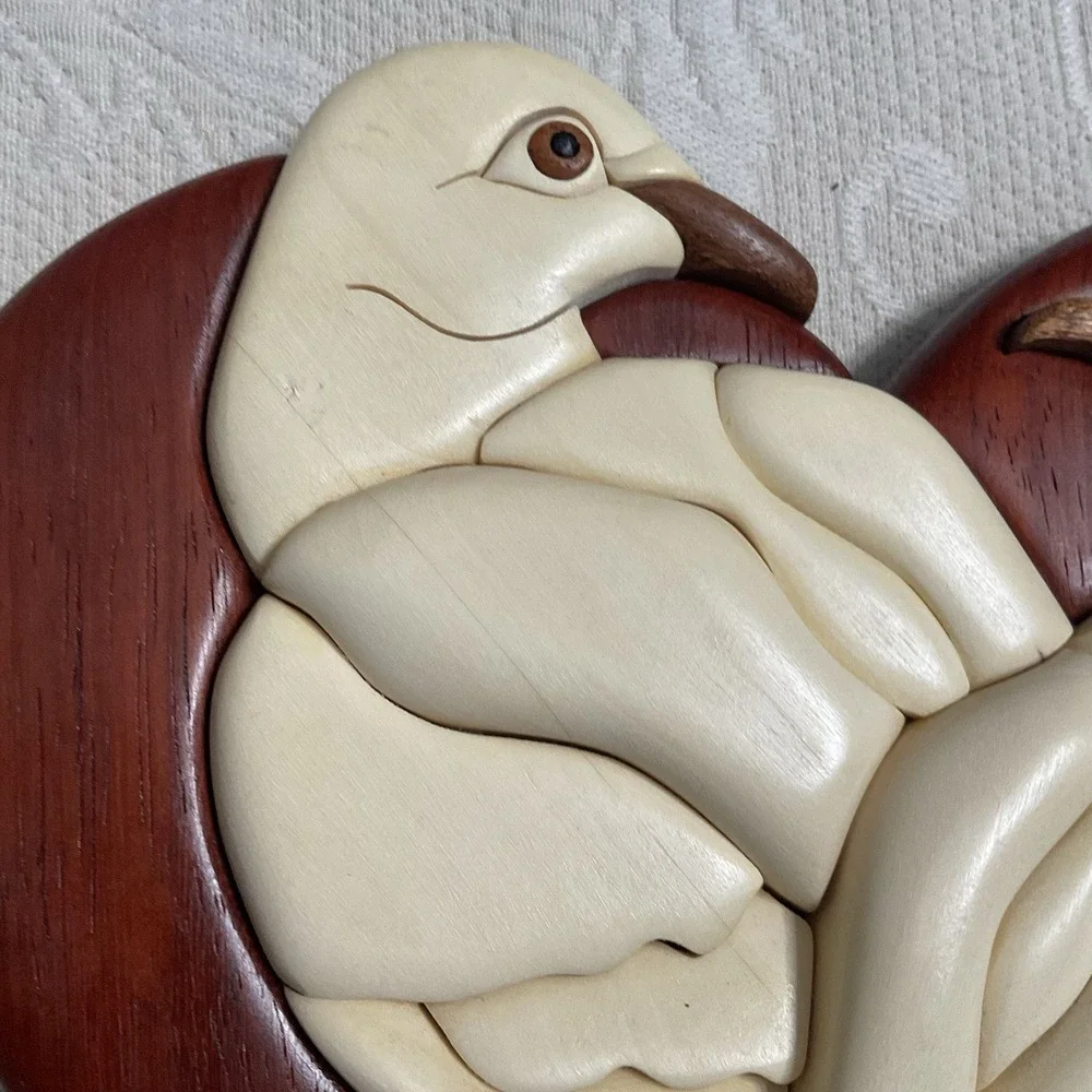 Love Doves Wooden Wall‎ Art Decor Intarsia Hanging Plaque Bird Heart Shape Lodge